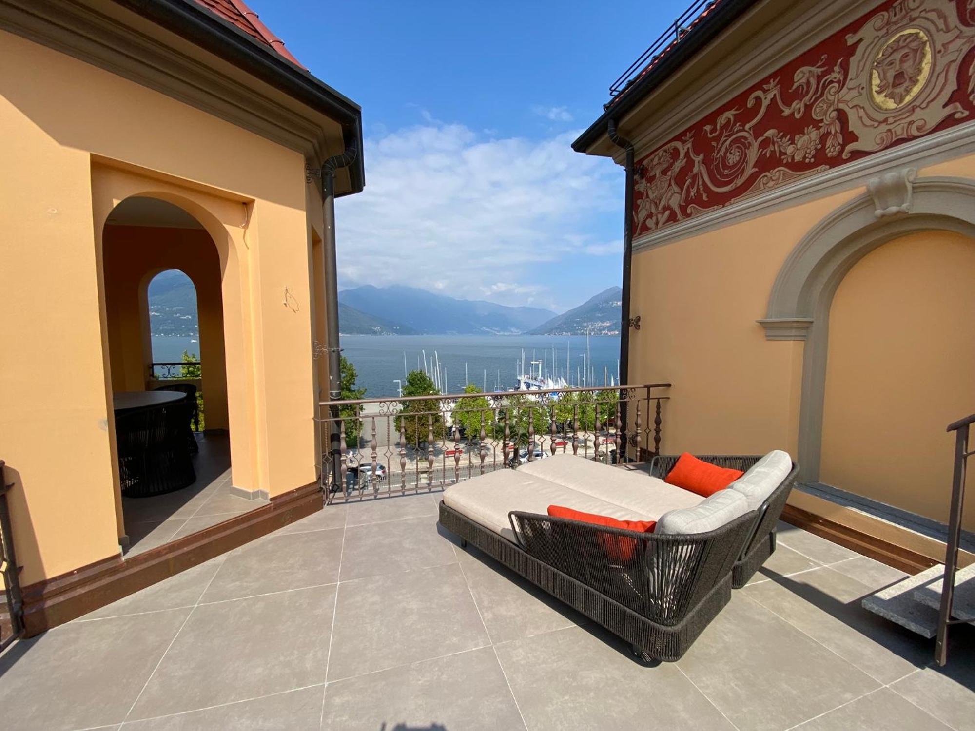 Camin Hotel Luino Buitenkant foto