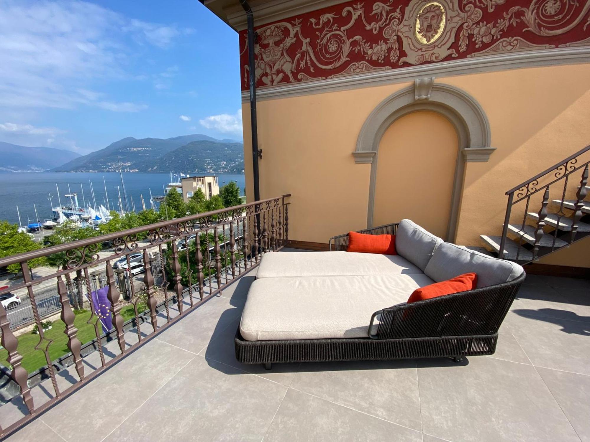 Camin Hotel Luino Buitenkant foto